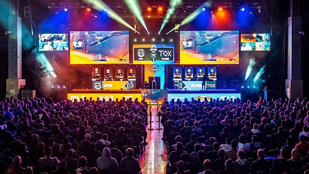 Continued Xbox Shortages Force Microsoft To Use Dev Kits In Latest Halo Tournament
