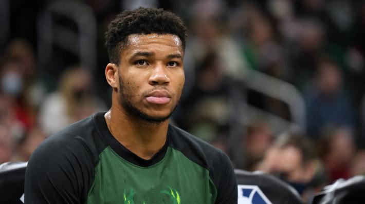 Giannis Antetokounmpo Came Out Of The Health And Safety Protocols And Put On A Show Against The Celtics