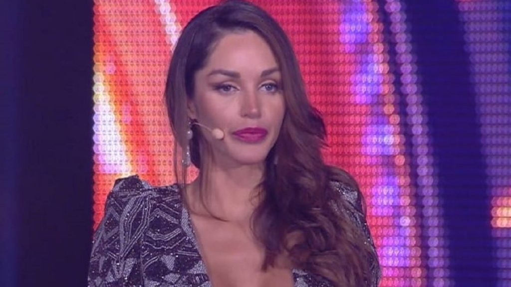 Grande Fratello Vip 2021, Delia Duran: rimandato il suo ingresso come concorrente?