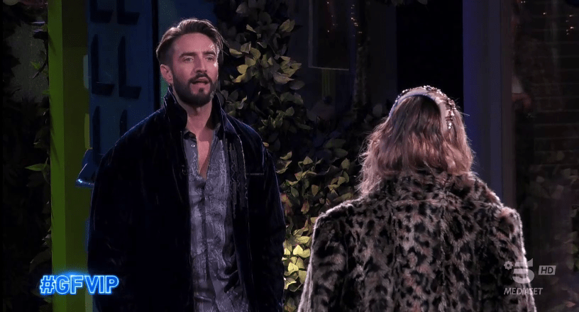 Grande Fratello VIP, Alex Belli e il confronto diretto con Soleil Sorge (VIDEO)