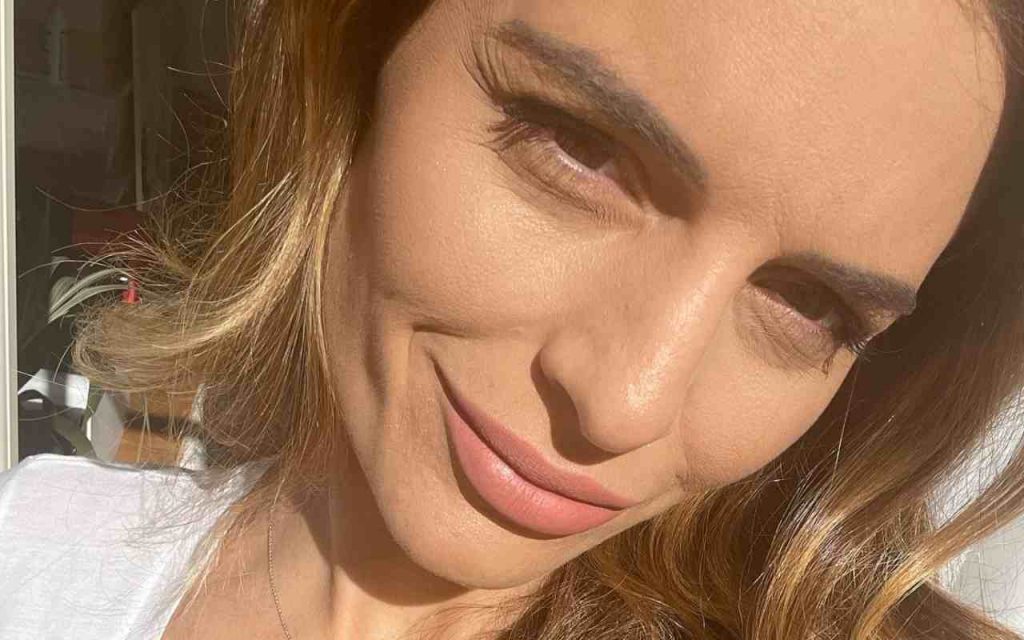 Uomini e Donne, Ramona Amodeo ha il Covid: disperata, è incinta