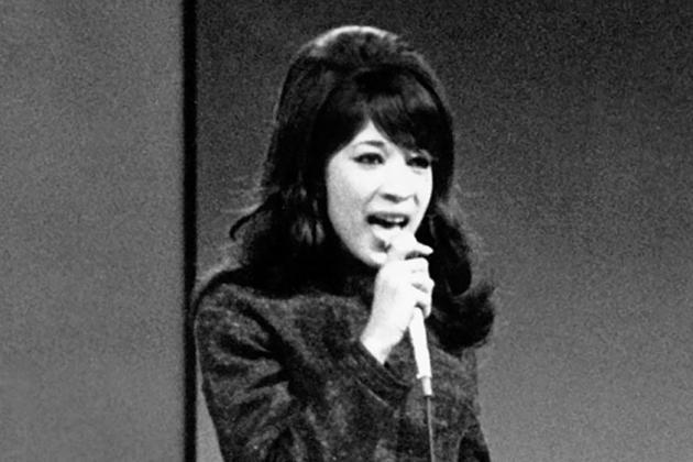 Appreciating Ronnie Spector in 10 Essential Songs