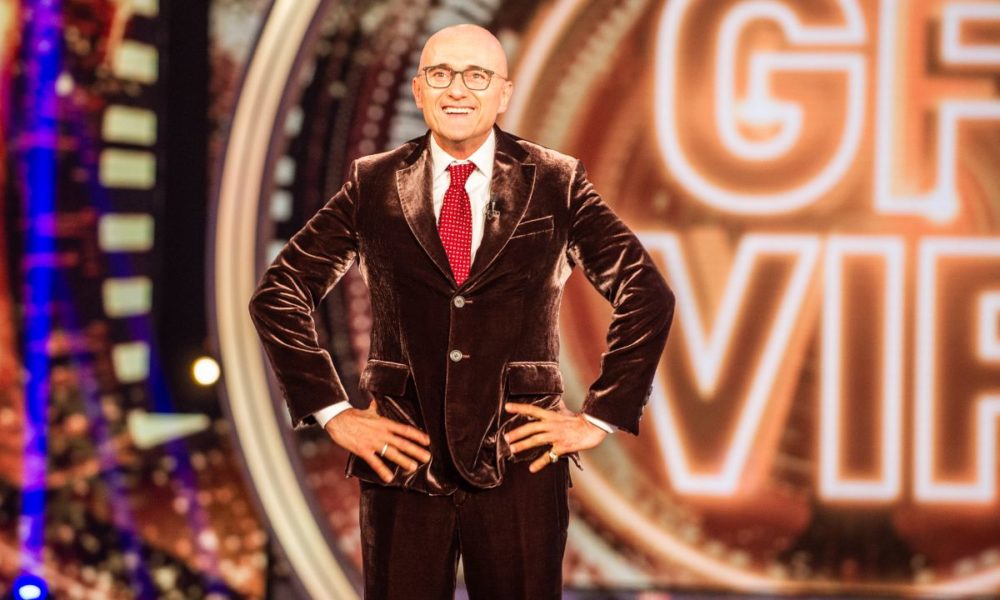 Grande Fratello Vip 6, 33esima puntata: preferito, nominati, faccia a faccia