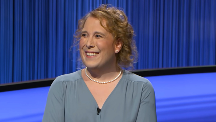 ‘Jeopardy!’ Champ Amy Schneider Got An Ovation From The Crowd At Sunday’s Warriors Game