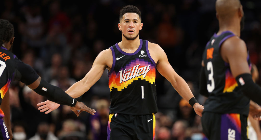 The Pacers Trolled Devin Booker By Having Someone Wear A Dinosaur Costume After His Tiff With The Raptors’ Mascot