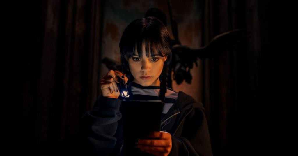 Done With ‘Wednesday’, the Internet Imagines Jenna Ortega as One of DC’s Finest Magicians in her Future Endeavors