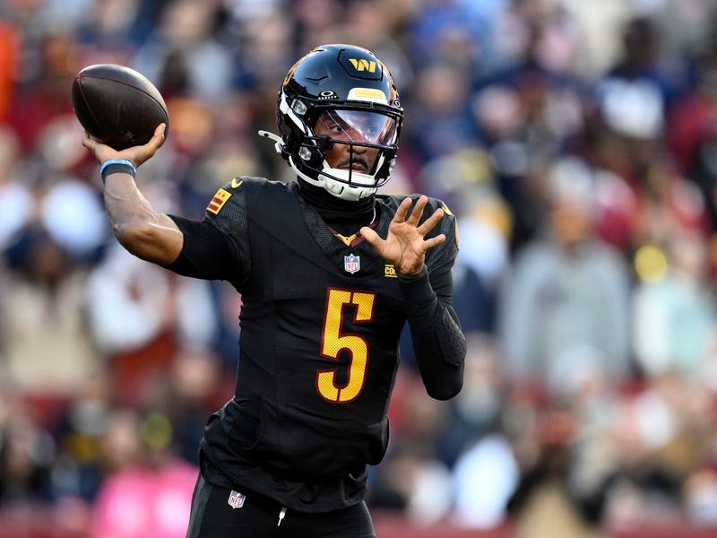Jayden Daniels Beat Caleb Williams And The Bears On A 52-Yard Hail Mary
